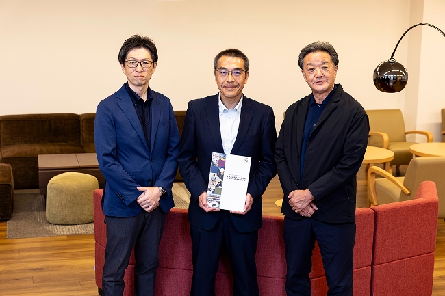 合併10周年記念誌を起点に、全社をつなぐコミュニケーション資産へ