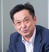 中塚 一徳氏