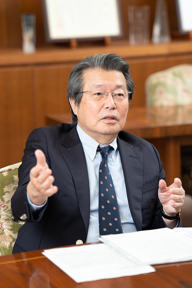 石橋 達朗 氏