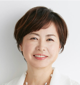 山田 亜紀子 氏